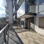 Bluehouse * بيبيوني
